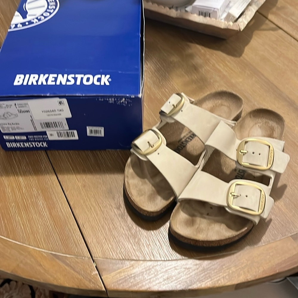 Birkenstock, Arizona big buckle sandal